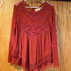 Altar’d State Lace Red Top!